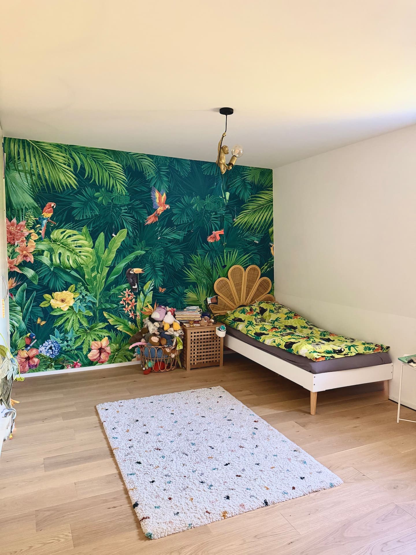 Bedroom 3 — single bed